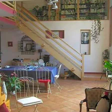 Alojamento de Acomodação e Pequeno-almoço D'hôtes Le Peyroux Montcel (Puy-de-Dome)