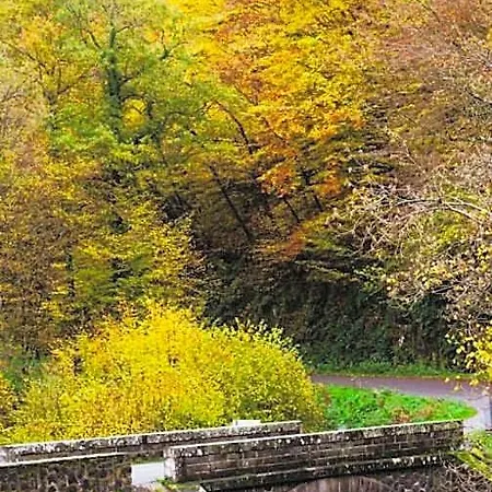 Alojamento de Acomodação e Pequeno-almoço D'hôtes Le Peyroux Montcel (Puy-de-Dome)