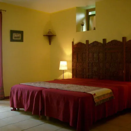 D'hotes Le Peyroux Bed & Breakfast Montcel (Puy-de-Dome)