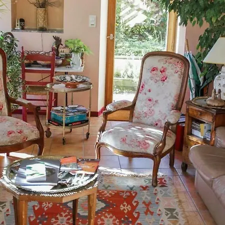 D'hotes Le Peyroux Nocleg ze śniadaniem 3*