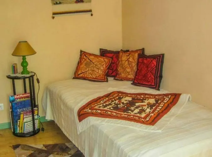 D'hotes Le Peyroux Bed & Breakfast Montcel (Puy-de-Dome)